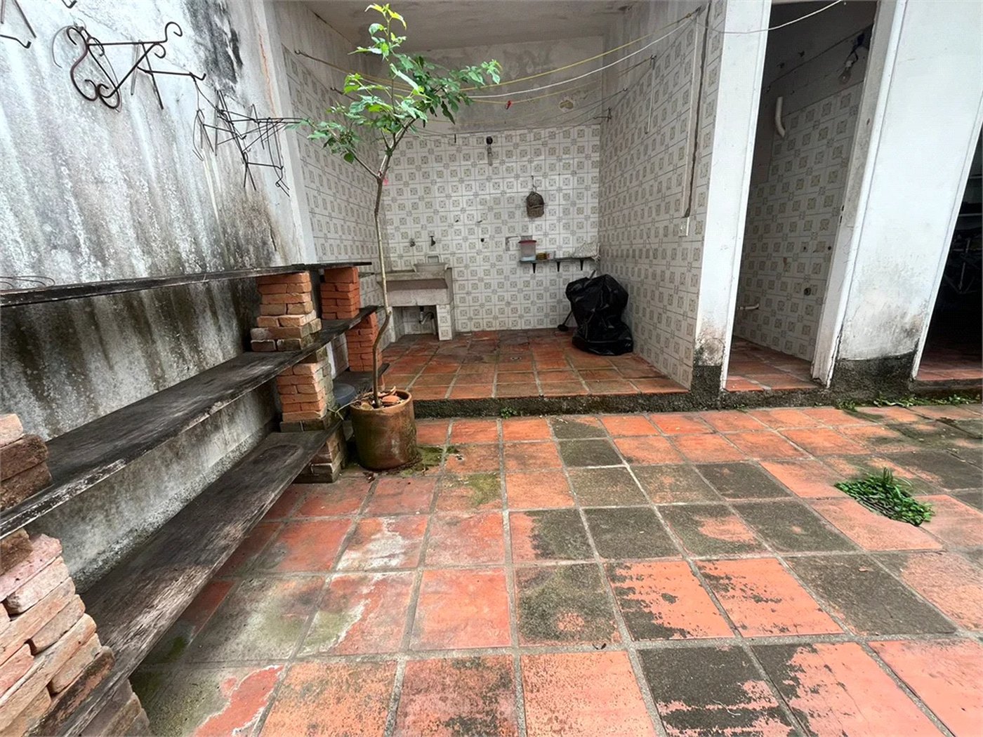 Sobrado à venda com 3 quartos, sendo 1 suíte, em Jardim Colombo, São Paulo, SP