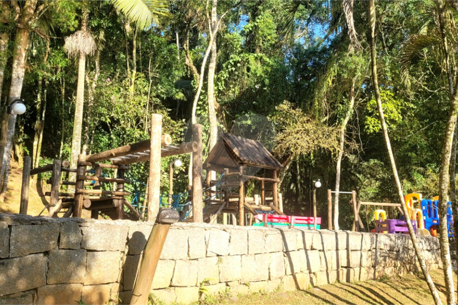 Terreno à venda no condomínio Parque Imperial da Cantareira, Mairiporã - SP
