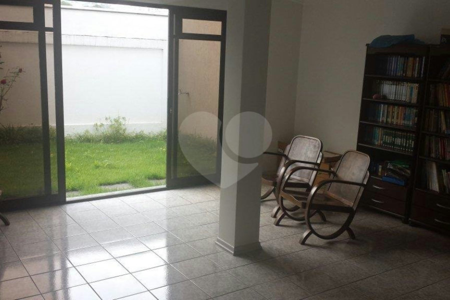 Casa à venda com 3 suítes em Jardim Franca, São Paulo, SP
