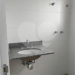 Apartamento à venda com 2 quartos, sendo 1 suíte, no Centro, Mogi das Cruzes, SP