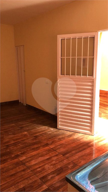 Casa à venda com 8 quartos no condomínio Quaresmeira, Suzano - SP