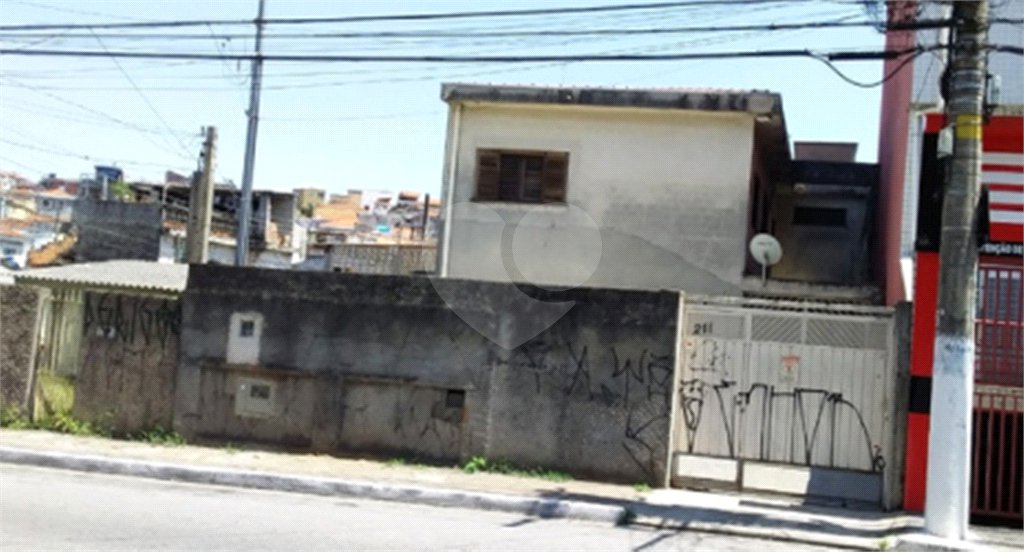 Sobrado à venda com 3 quartos, sendo 1 suíte, em Parque Edu Chaves, São Paulo, SP