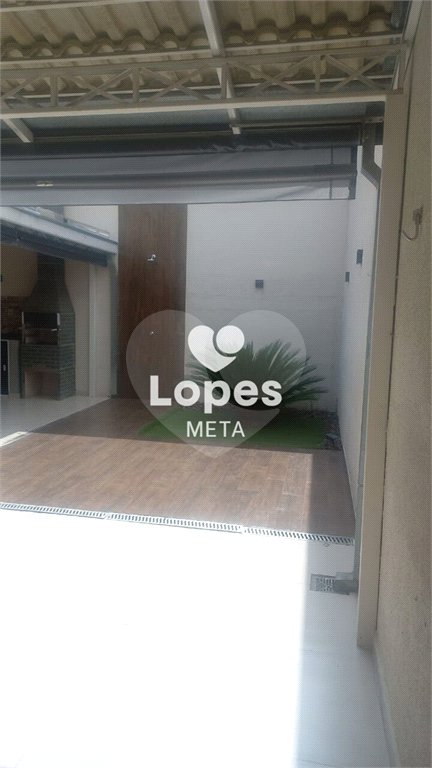 Casa à venda com 2 quartos no condomínio Residence Club Villa Branca, Jacareí - SP