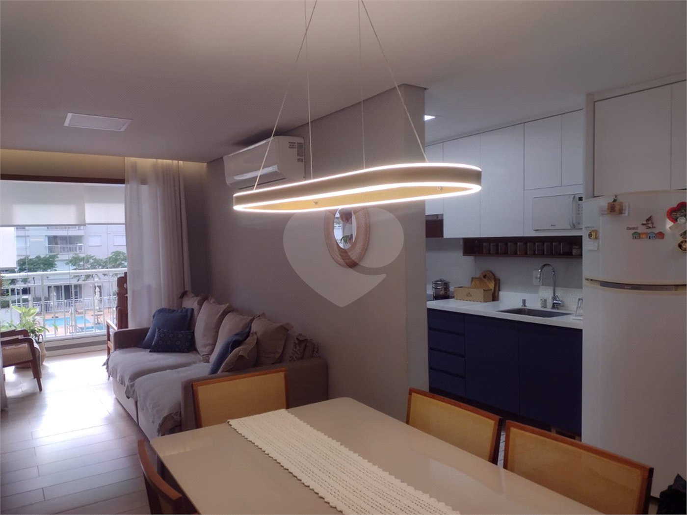 Apartamento à venda com 3 quartos, sendo 1 suíte,  em Campo Grande, São Paulo, SP