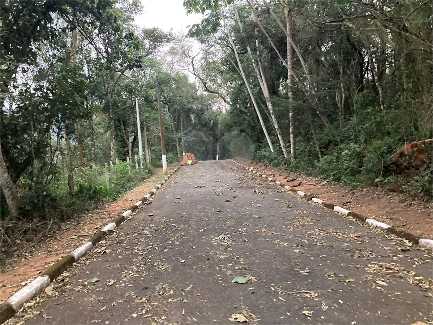 Terreno à venda no condomínio Alpes da Cantareira, Mairiporã - SP