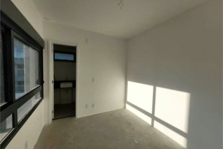 Apartamento à venda com 3 suítes em Água Branca, São Paulo, SP