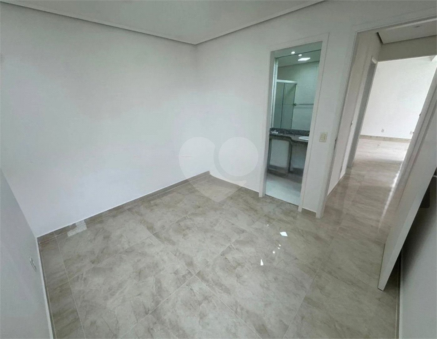 Apartamento à venda com 3 quartos, sendo 1 suíte,  em Mandaqui, São Paulo, SP