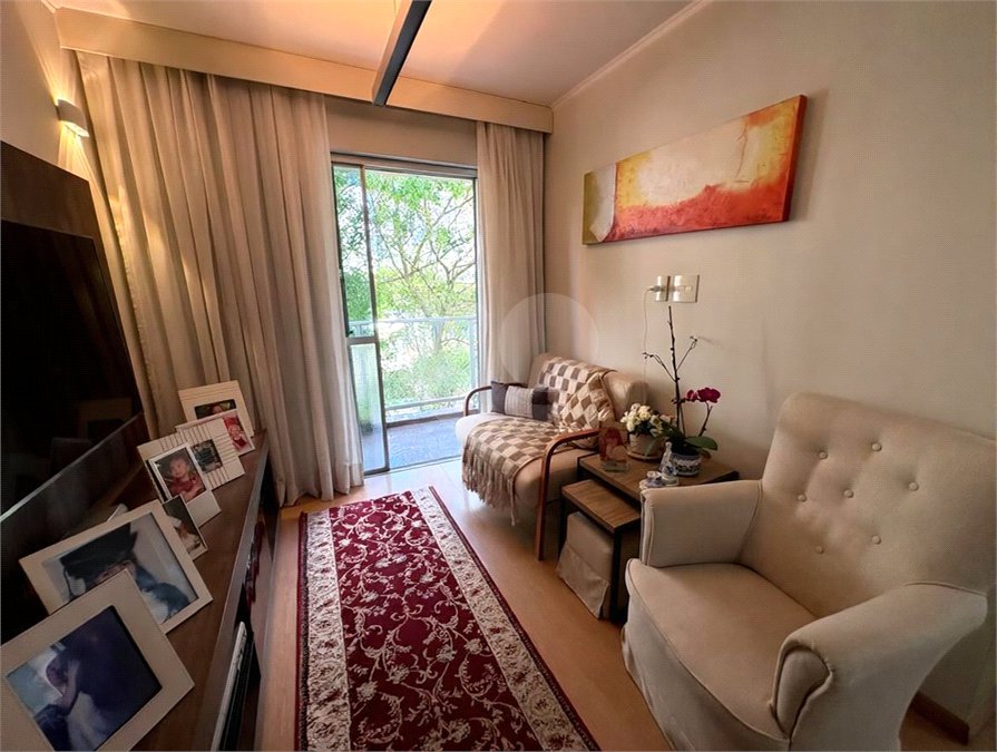 Apartamento à venda com 2 quartos, sendo 1 suíte, em Campo Belo, São Paulo, SP