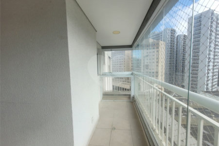 Apartamento à venda com 3 quartos, sendo 1 suíte, em Barra Funda, São Paulo, SP