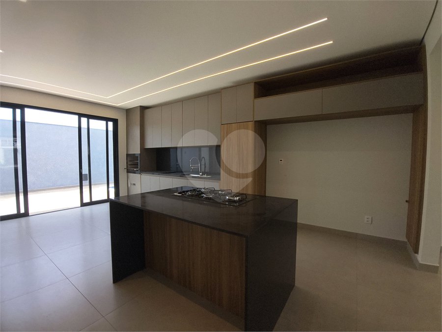 Casa à venda com 3 suítes no condomínio Alphaville Nova Esplanada 4, Votorantim - SP
