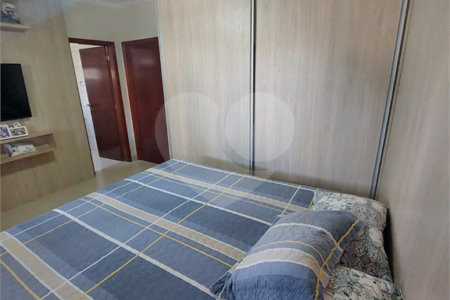 Casa à venda com 4 quartos, sendo 2 suítes, no condomínio Eco Clube Vivendas do Lago, Sorocaba - SP