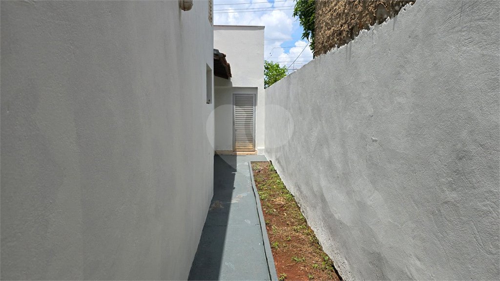 Casa à venda com 2 quartos, sendo 1 suíte, em Vila Suconasa, Araraquara, SP