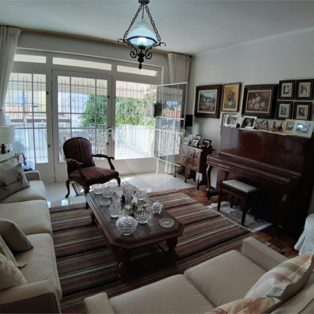 Casa à venda com 3 quartos, sendo 1 suíte, em Jardim Leonor Mendes de Barros, São Paulo, SP