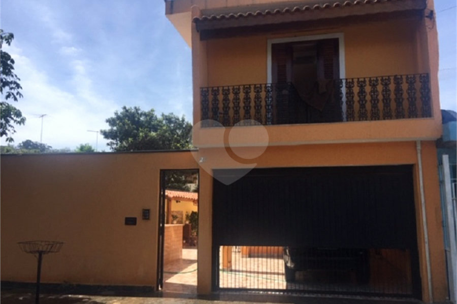 Sobrado à venda com 3 quartos, sendo 1 suíte, em Vila Albertina, São Paulo, SP