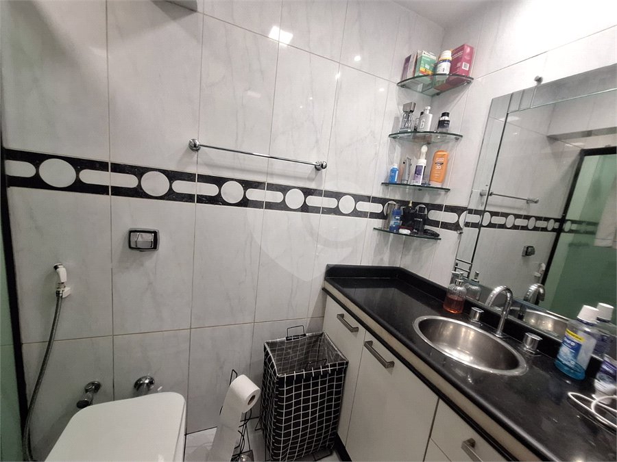 Apartamento à venda com 2 quartos, sendo 1 suíte, em Rio Comprido, Rio de Janeiro, RJ