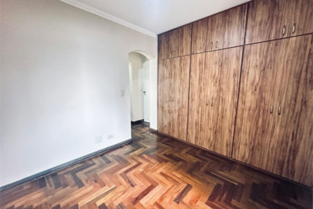 Apartamento à venda com 3 quartos, sendo 1 suíte, em Alto da Boa Vista, São Paulo, SP