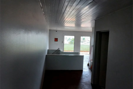 Sobrado à venda com 3 quartos, sendo 1 suíte, em Vila Lageado, São Paulo, SP