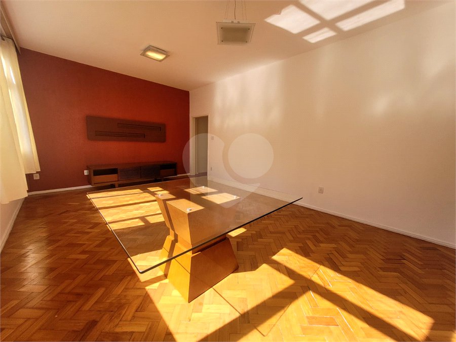 Apartamento à venda com 3 quartos, sendo 1 suíte, em Tijuca, Rio de Janeiro, RJ
