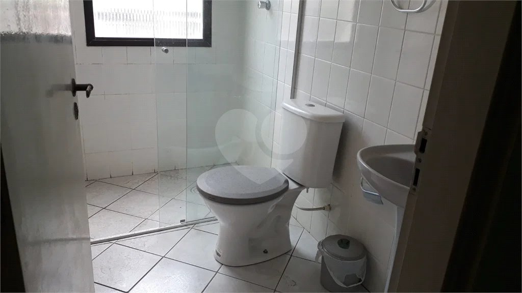 Apartamento à venda com 2 quartos, sendo 1 suíte, em Caiçara, Praia Grande, SP