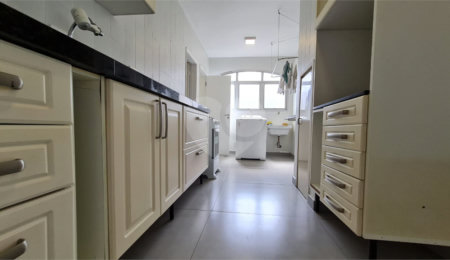 Apartamento para alugar com 2 quartos, sendo 1 suíte,  em Vila Andrade, São Paulo, SP