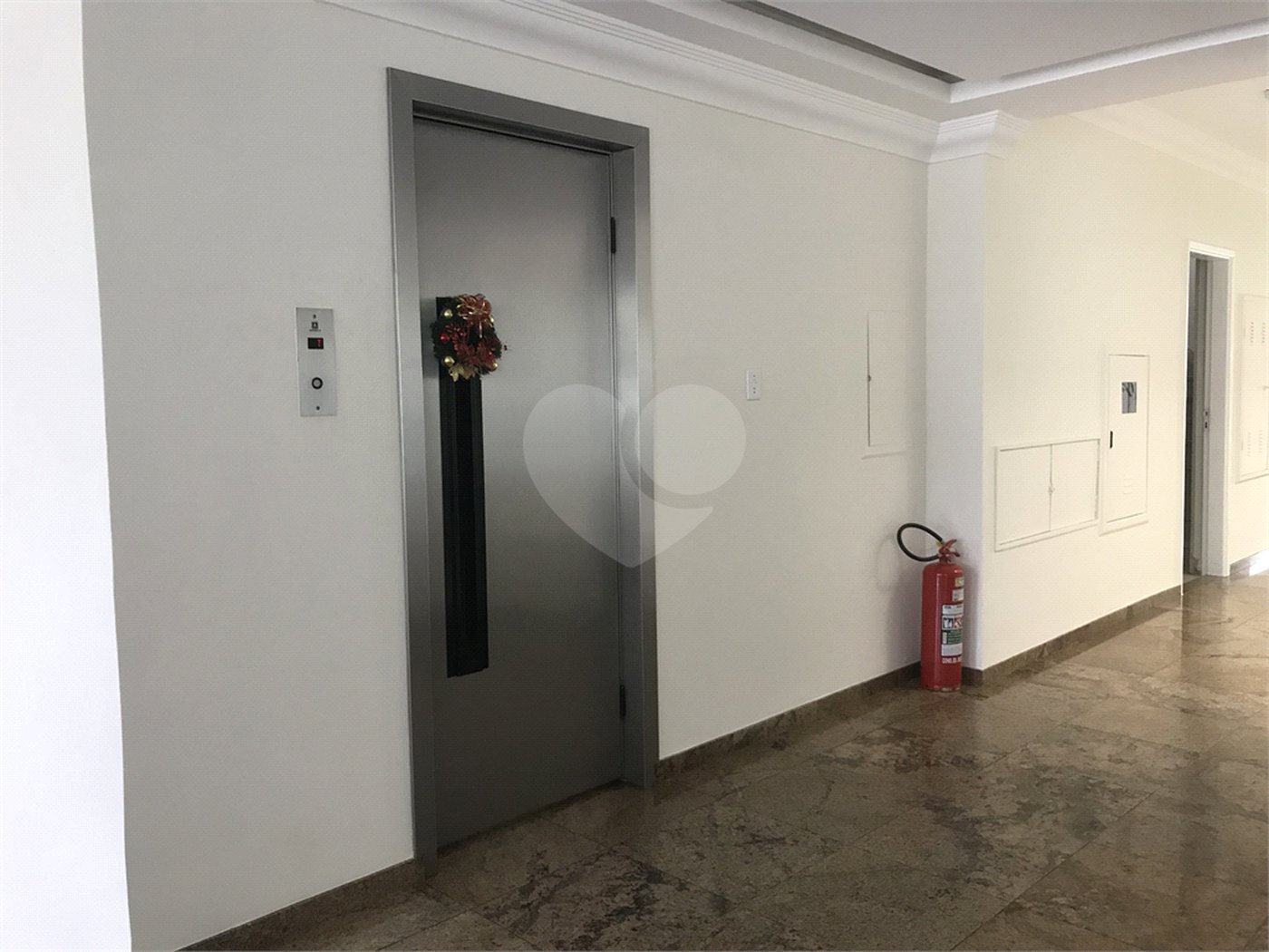 Cobertura à venda com 4 quartos, sendo 1 suíte, em Santana, São Paulo, SP