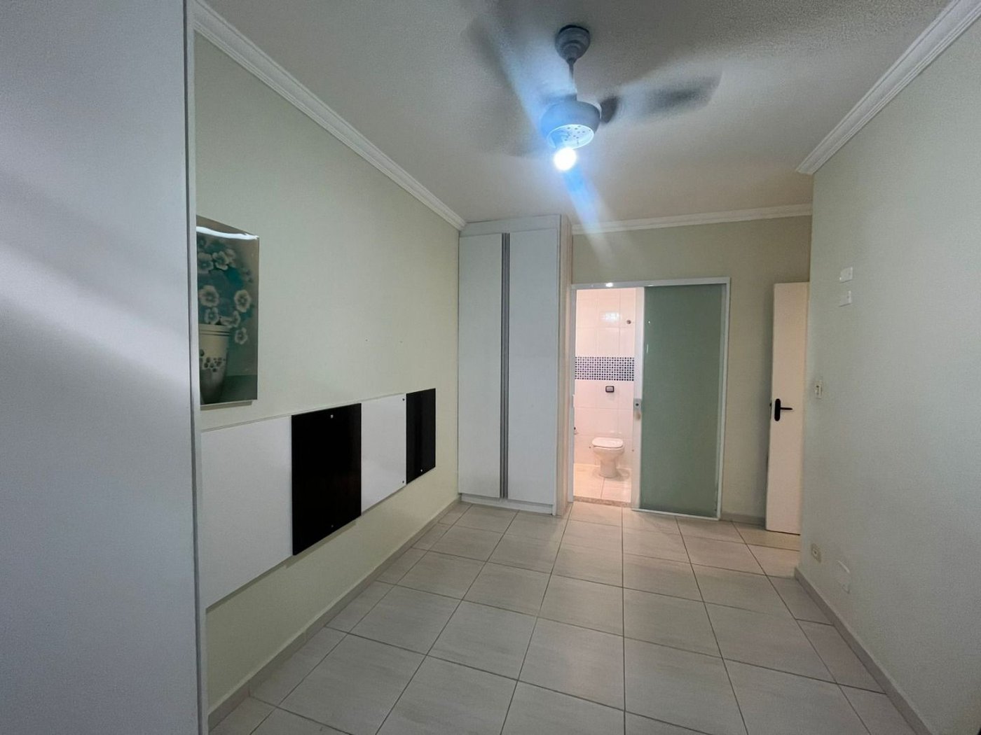 Apartamento à venda, 69 m² por R$ 320.000,00 - Loteamento João Batista Julião - Guarujá/SP