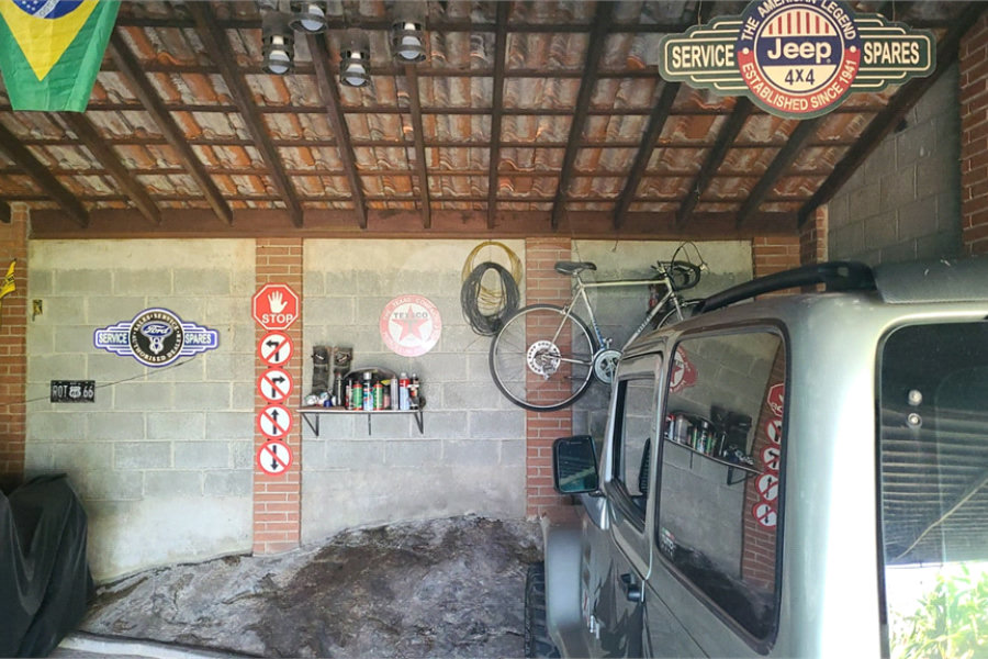 Casa à venda com 4 quartos, sendo 1 suíte, no condomínio Parque Suiça, Caieiras - SP
