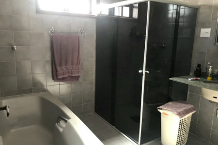 Casa à venda com 2 quartos, sendo 1 suíte,  em Lapa de Baixo, São Paulo, SP