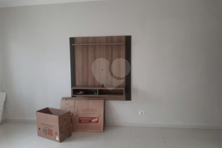 Sobrado à venda com 3 quartos, sendo 2 suítes, em Vila Medeiros, São Paulo, SP