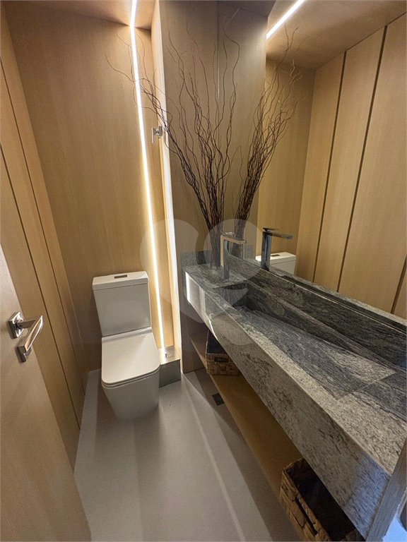 Apartamento à venda com 3 suítes em Urbanova, São José dos Campos, SP