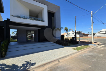 Casa à venda com 3 suítes em Residencial Teriva Vista da Serra, Atibaia, SP