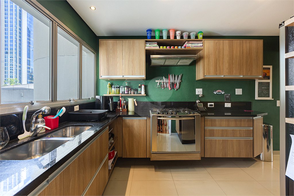 Apartamento à venda com 4 suítes em Itaim Bibi, São Paulo, SP