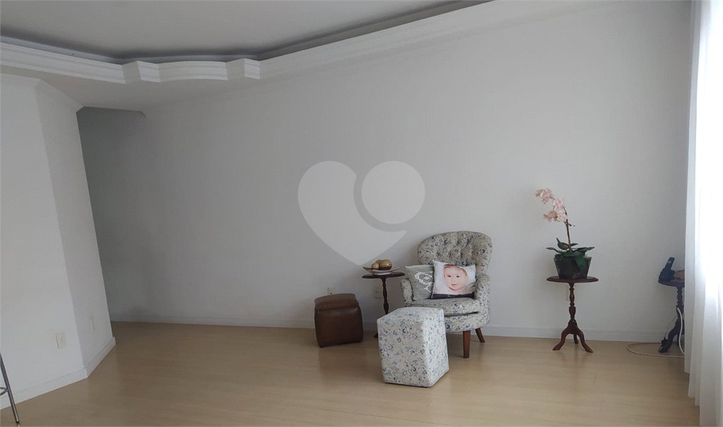 Casa à venda com 4 quartos, sendo 3 suítes, em Chácara Santo Antônio (zona Leste), São Paulo, SP