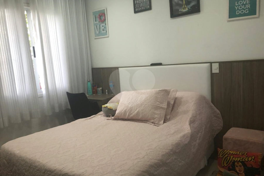 Sobrado à venda com 4 quartos, sendo 2 suítes, em Palmas do Tremembé, São Paulo, SP