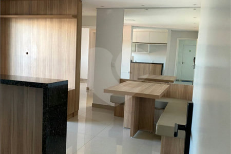 Apartamento à venda com 2 quartos, sendo 1 suíte, em Aparecidinha, Sorocaba, SP