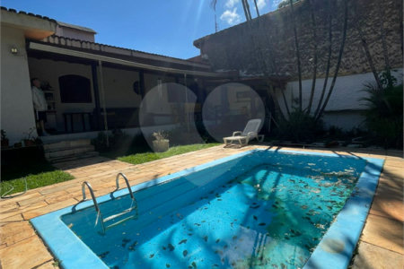 Casa à venda com 2 quartos, sendo 1 suíte, em Retiro das Fontes, Atibaia, SP