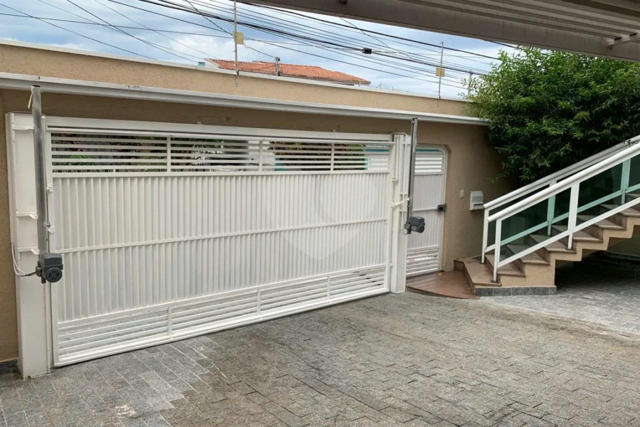 Sobrado à venda com 3 quartos, sendo 2 suítes,  em Tremembé, São Paulo, SP