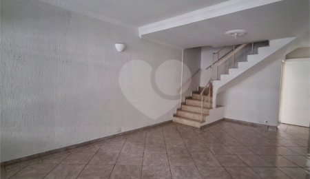 Sobrado à venda com 2 quartos em Santana, São Paulo, SP