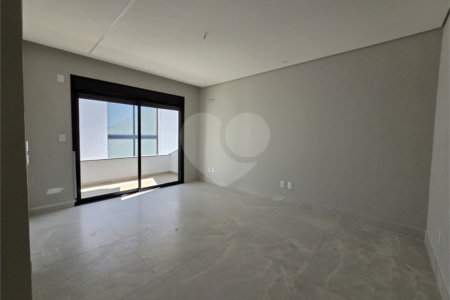 Casa à venda com 5 suítes no condomínio Fazenda Imperial, Sorocaba - SP