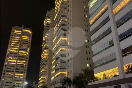Apartamento à venda com 3 suítes no Centro, São Bernardo do Campo, SP