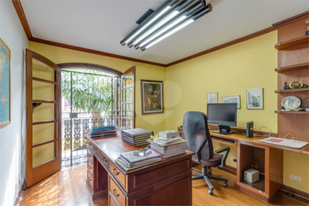 Casa à venda com 4 suítes em Alto da Boa Vista, São Paulo, SP