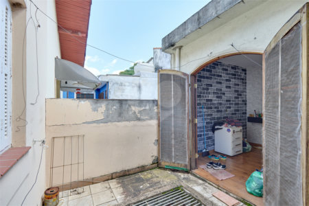 Casa à venda com 4 quartos, sendo 2 suítes, em Santo Amaro, São Paulo, SP