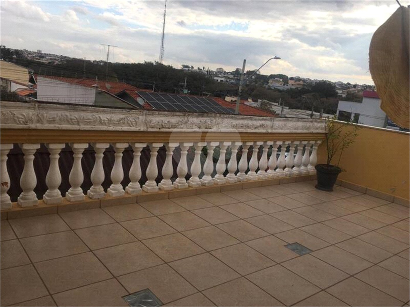 Casa à venda com 5 quartos, sendo 3 suítes, em Vila Almeida, Indaiatuba, SP