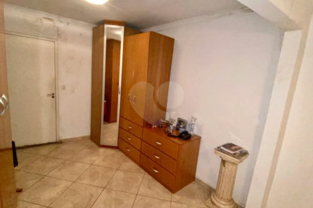 Sobrado à venda com 2 quartos em Vila Mazzei, São Paulo, SP