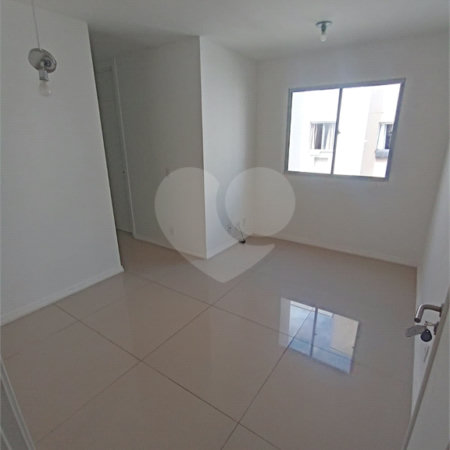 Apartamento para alugar com 2 quartos em Campo Grande, Rio de Janeiro, RJ