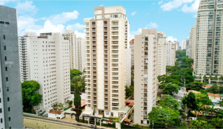 Apartamento à venda com 2 quartos em Santo Amaro, São Paulo, SP