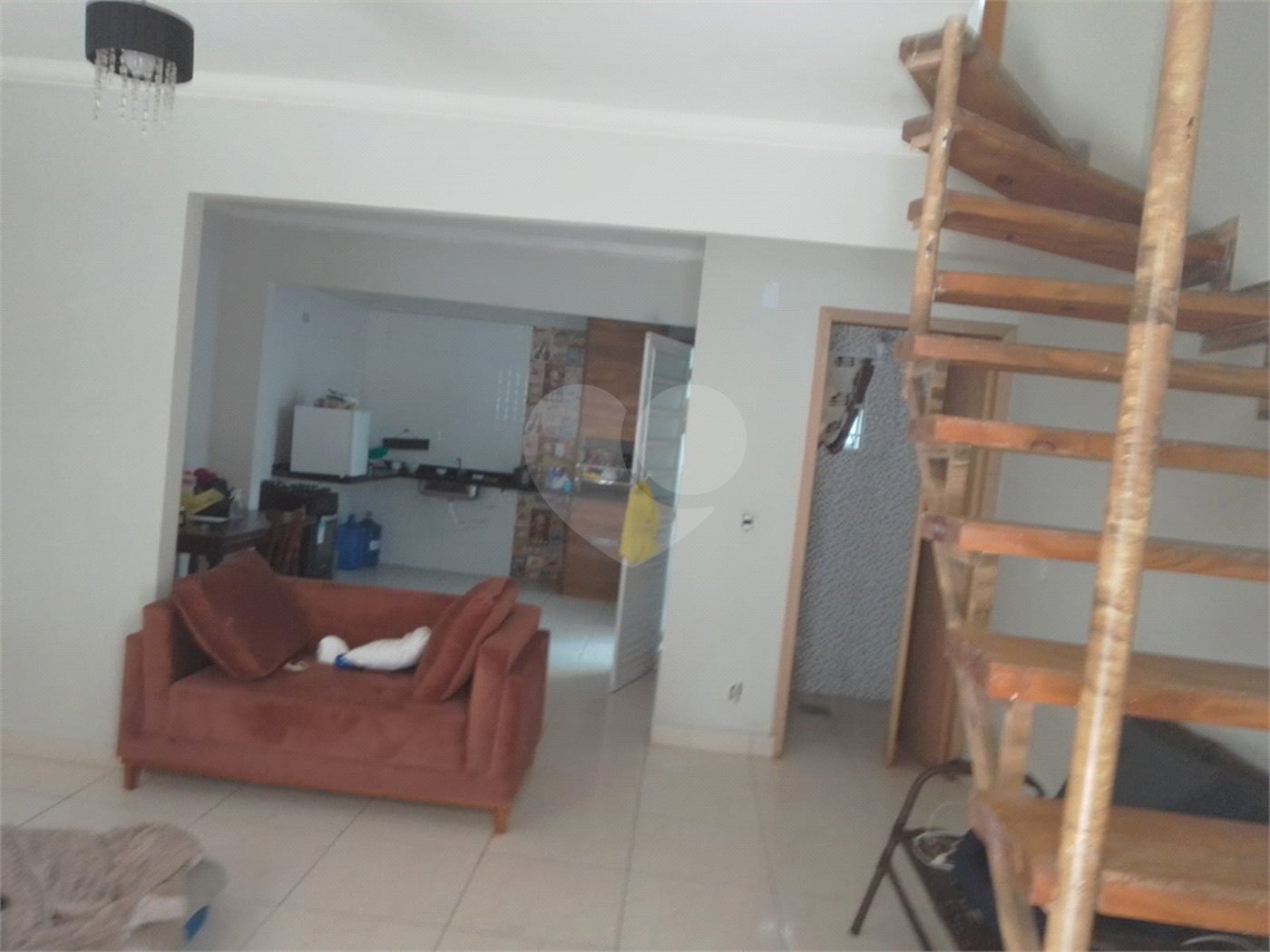 Sobrado à venda com 2 quartos no Centro, Pinhalzinho, SP