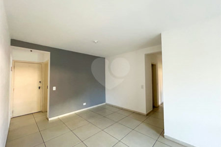 Apartamento à venda com 3 quartos, sendo 1 suíte,  em Planalto Paulista, São Paulo, SP