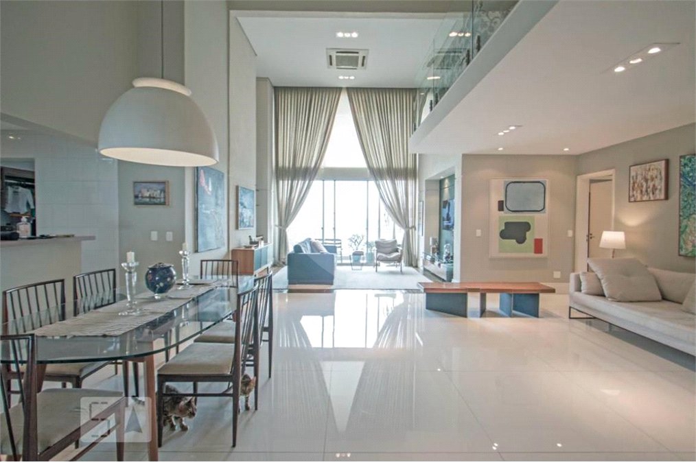 Apartamento à venda ou para alugar com 4 quartos, sendo 3 suítes, em Cidade Monções, São Paulo, SP