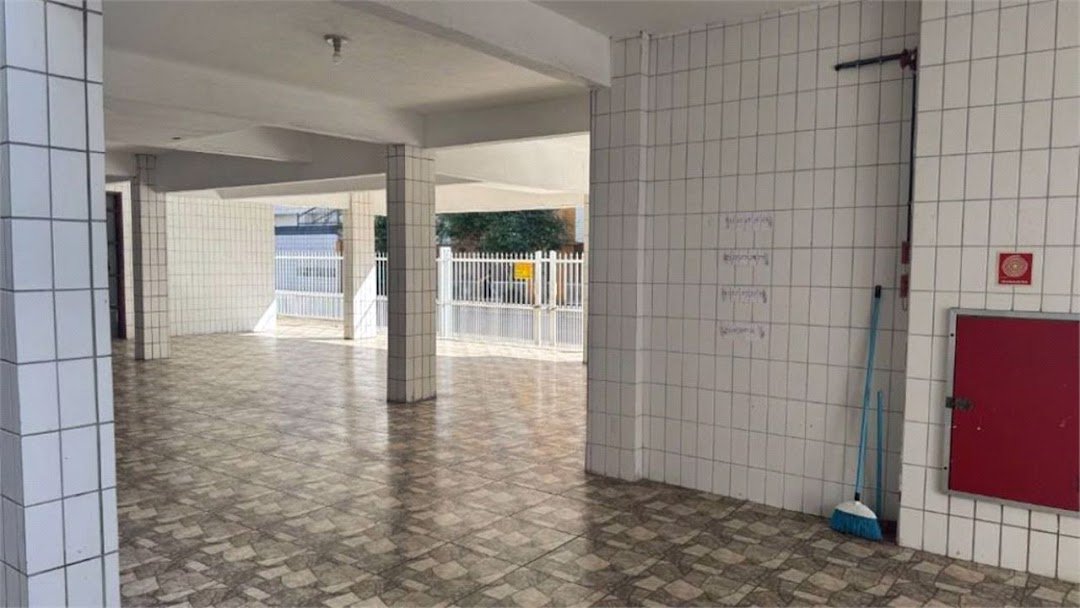 Apartamento Residencial à venda, Vila Guilhermina, Praia Grande - AP0381.